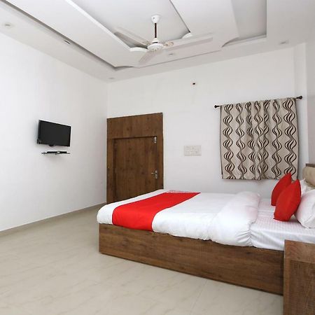 Oyo 38414 Rain Basera Resort Jabalpur Exterior foto